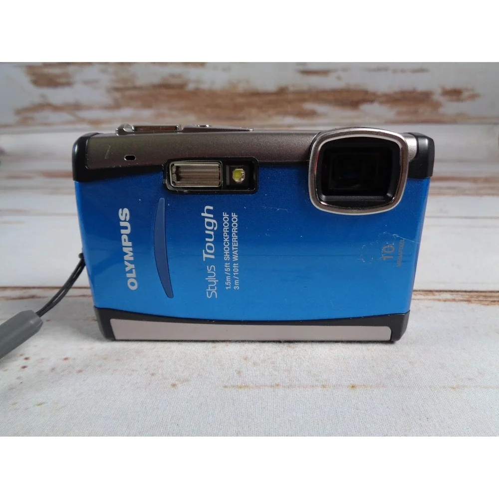 Olympus Stylus Tough-6000 Blue 10MP Waterproof Camera (No Charger)
